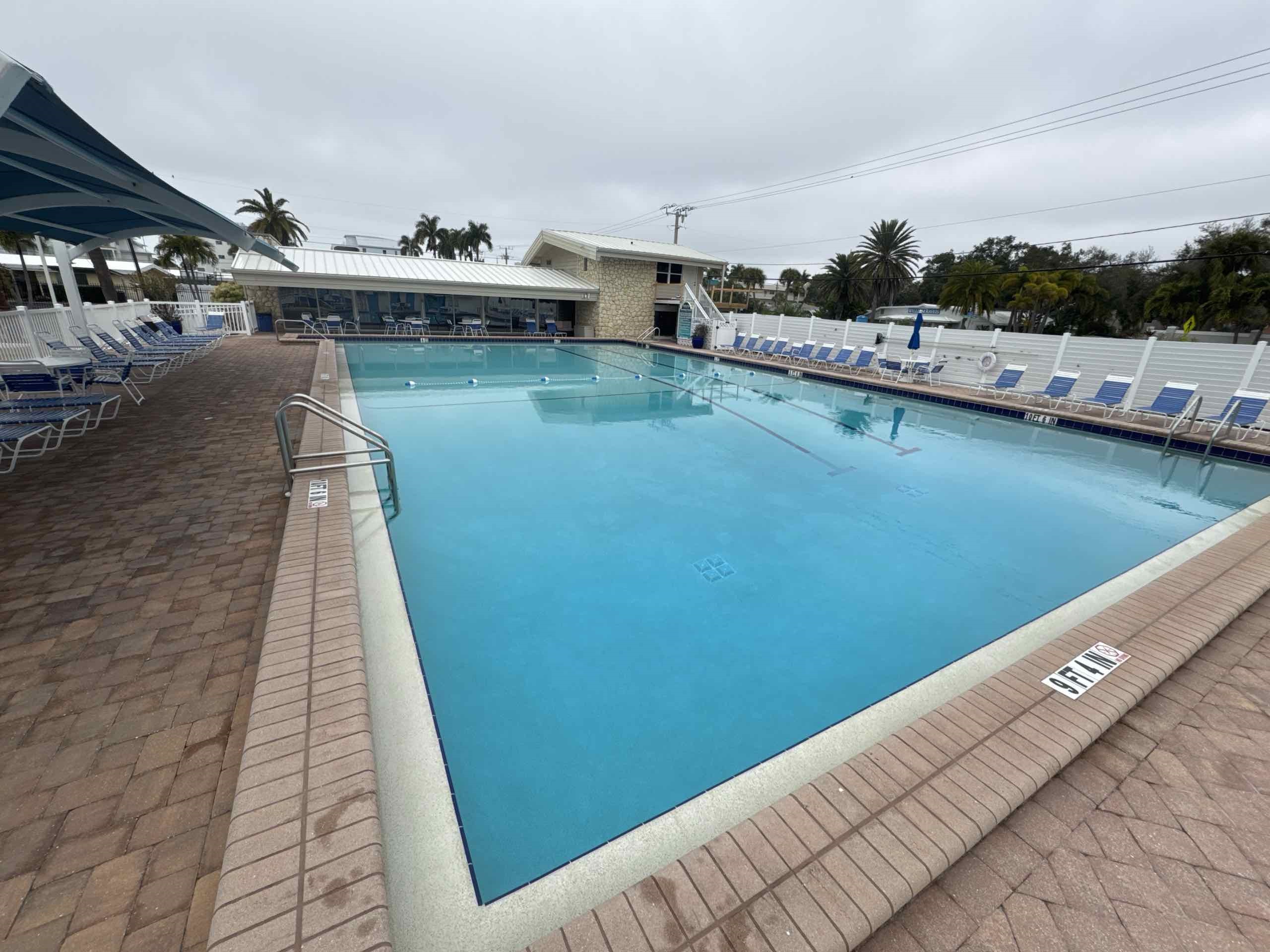 Commercial pool service